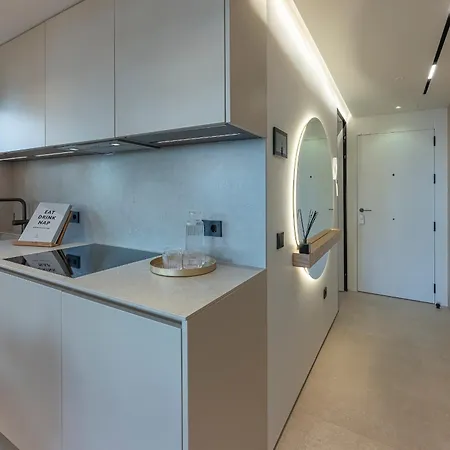 The Clover Boutique Banus Apartment